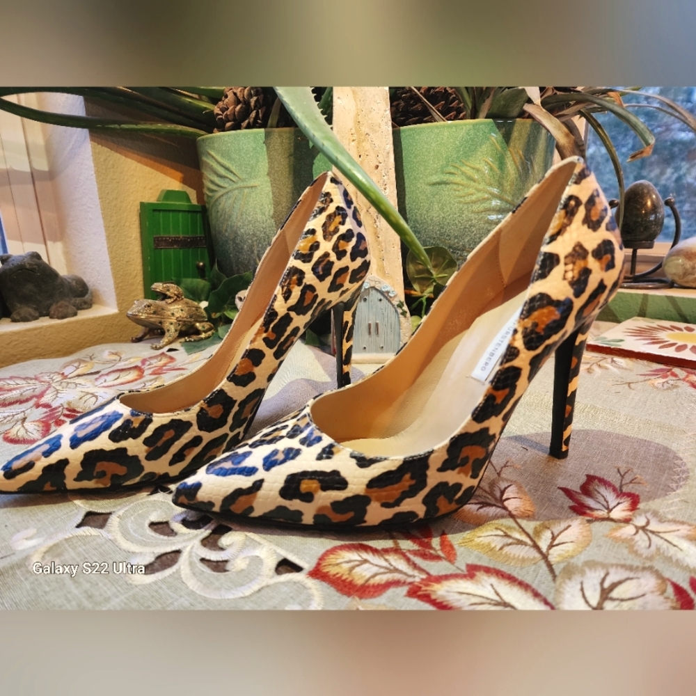 Diane Von Furtenburg Leopard Print Stiletto Heels
